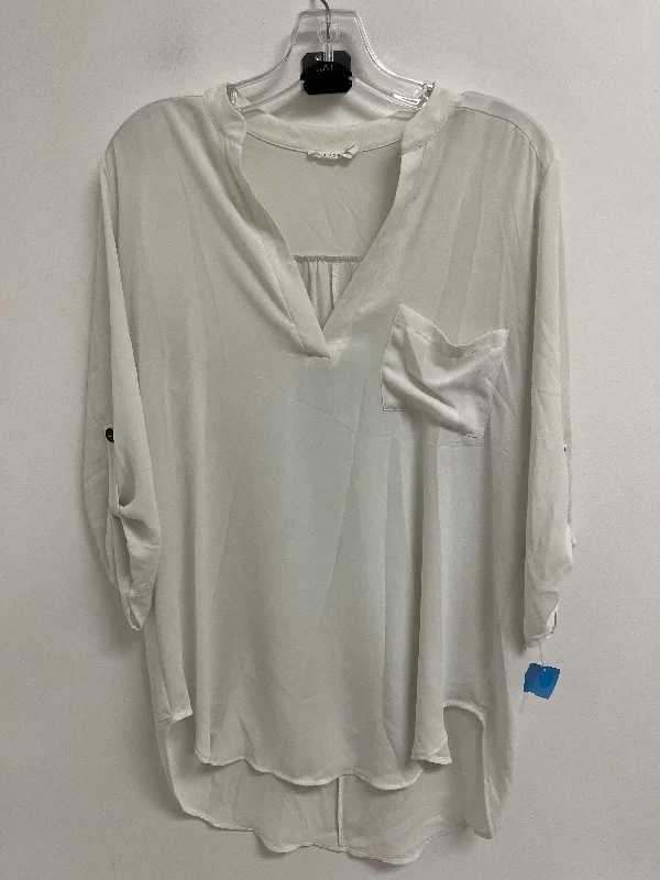 Trendy Layers Tunic Long Sleeve By Lush In White, Size: M