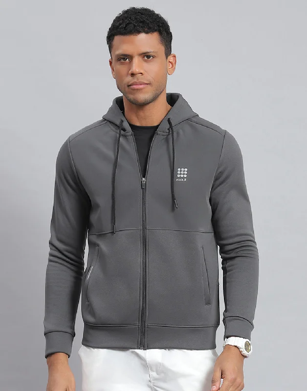 Trendy Jeans Men Grey Solid Hooded Full Sleeve Sweatshirt