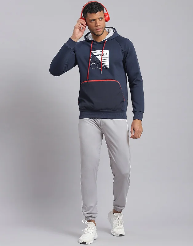 Casual Styles Men Navy Blue Printed Hooded Full Sleeve Sweatshirt