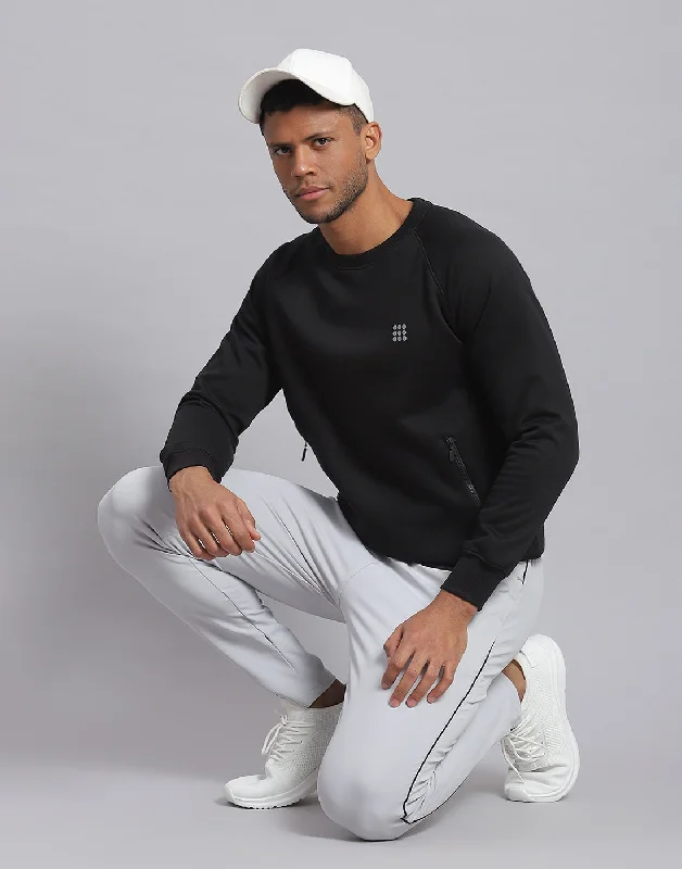 Trendy Outerwear Men Black Solid Round Neck Full Sleeve Sweatshirt