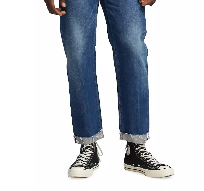 Dellwood Tapered Jeans In Blue